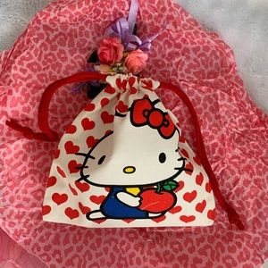 Cute Hello Kitty Pouch